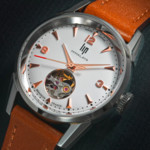 Montres Automatiques LIP HIMALAYA 29 MM COEUR BATTANT - 671605