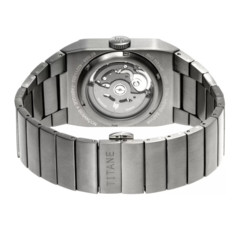Montres Lip Homme Montre LIP BIG TV TITANE automatique 35mm - 671656