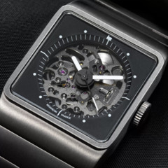 Montres Lip Homme Montre LIP BIG TV TITANE automatique 35mm - 671656