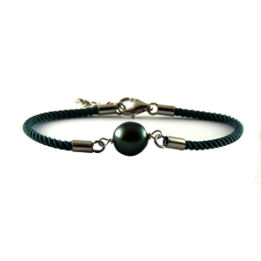 Les Merveilles du Pacifiques Bracelet perle ovale sur coton soyeux et argent - BRA06